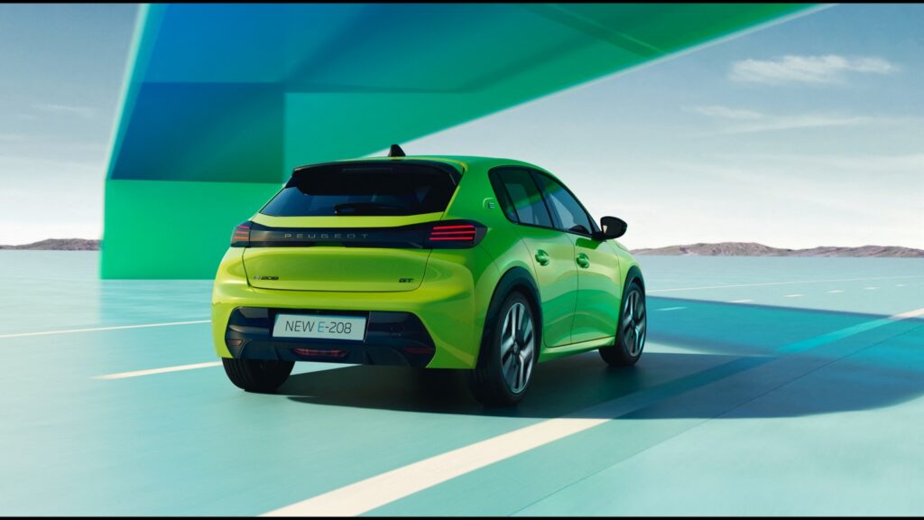 Peugeot e 208 2024 02@2x
