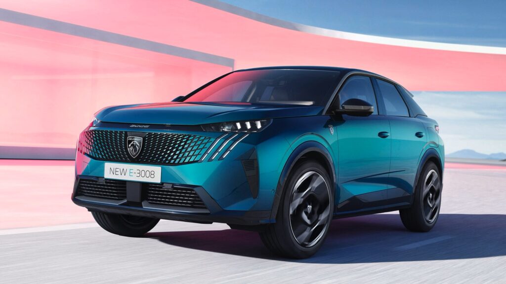 Peugeot e 3008 2024 01@2x